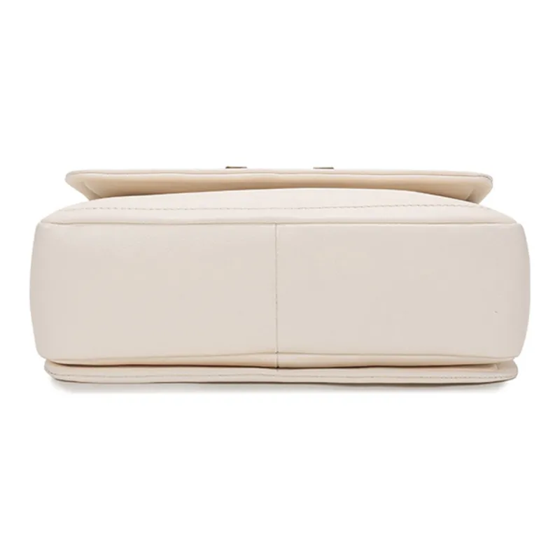 BALLY Vestige Shoulder Bags-4