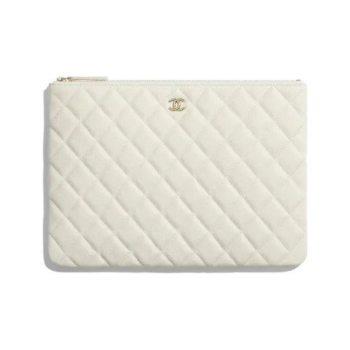 CHANEL Clutches