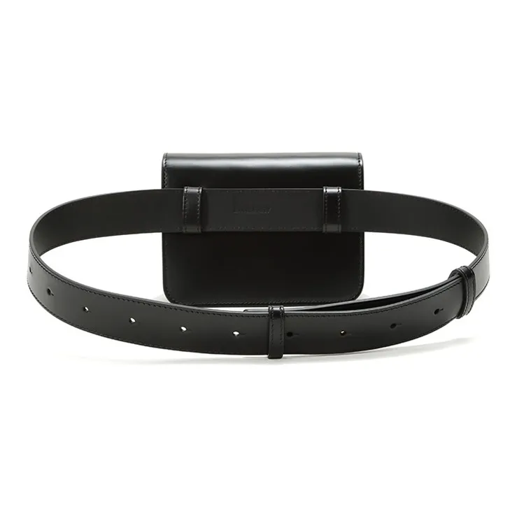 Burberry Belted Leather Tb Bag Black-3