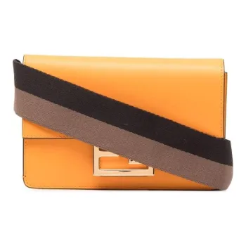 FENDI Baguette Shoulder Bags