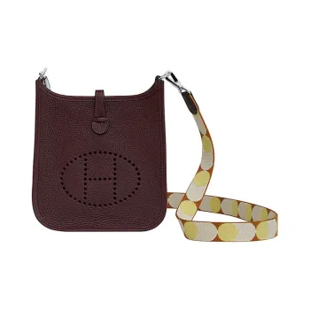 HERMES Evelyne Shoulder Bags