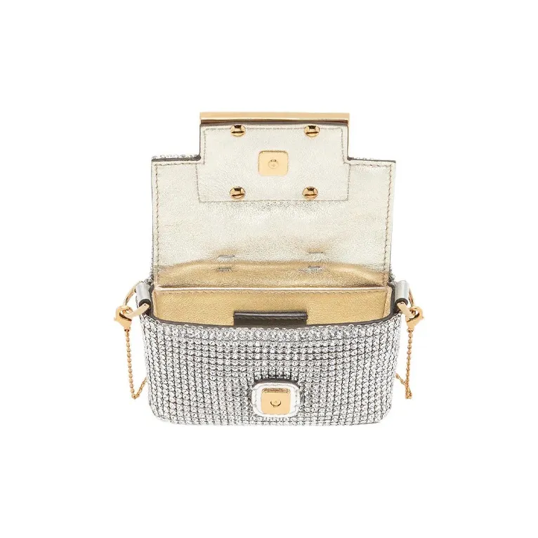 FENDI Baguette Handbags-4