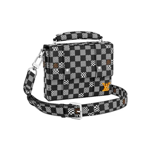 LOUIS VUITTON Flap Soft Trunk Messenger Black/White