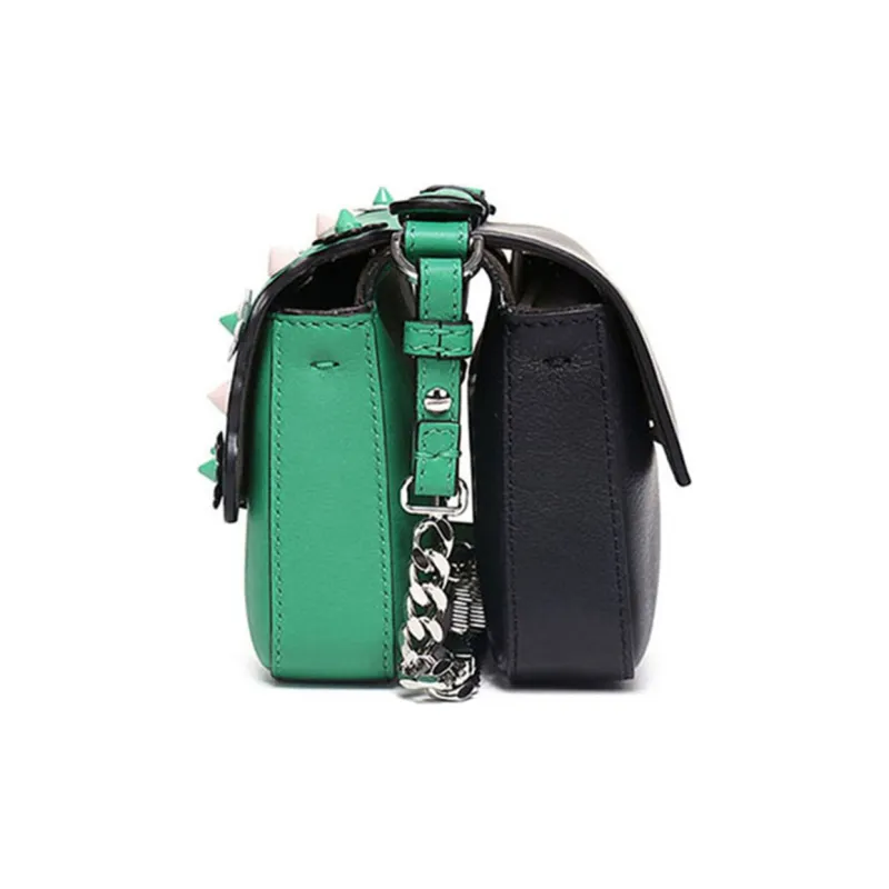 FENDI Shoulder Bags-2