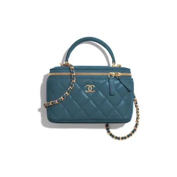 CHANEL Sheepskin Toiletry Bag, Cell Phone Pouch, Shoulder Bag, Crossbody Bag Women's Green