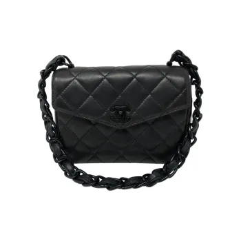 CHANEL So Black Shoulder Bags