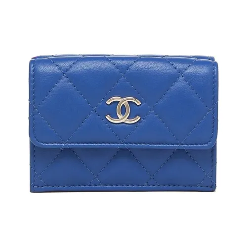 CHANEL Wallets