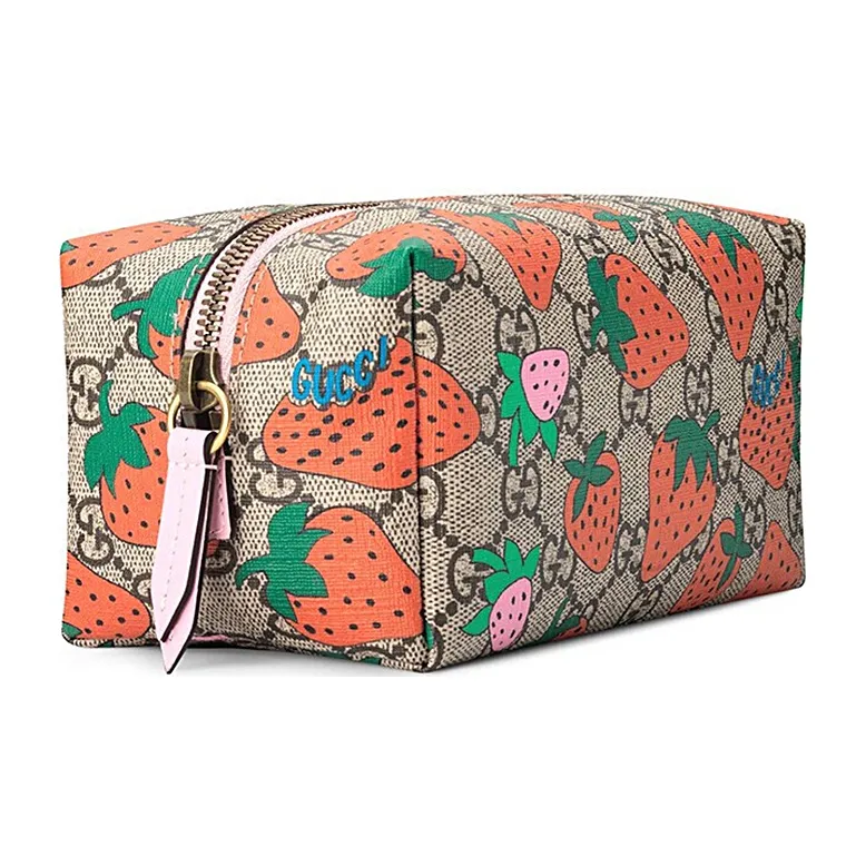GUCCI Clutches-3