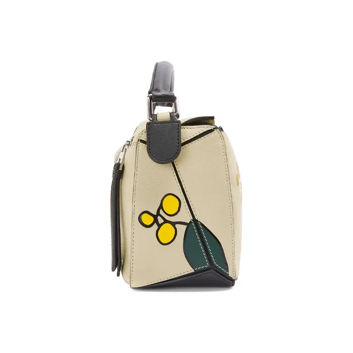 LOEWE Puzzle Calfskin Shoulder Bags Sling Bag Fanny Pack Women's Light Oat-3