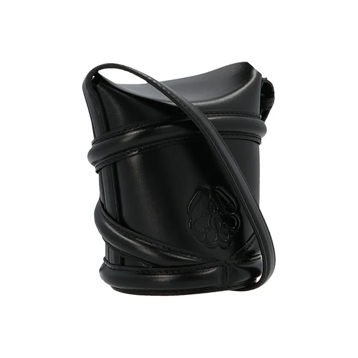 Alexander McQueen The Curve Logo Embossed Mini Bucket Bag-3