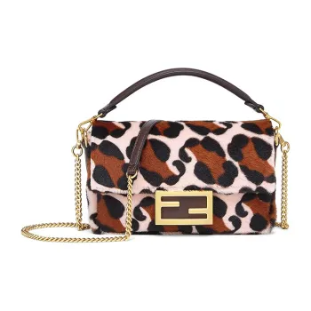 FENDI Baguette Sheepskin Baguette Bag, Portable Crossbody Bag, Shoulder Bag Mini Women's Pink