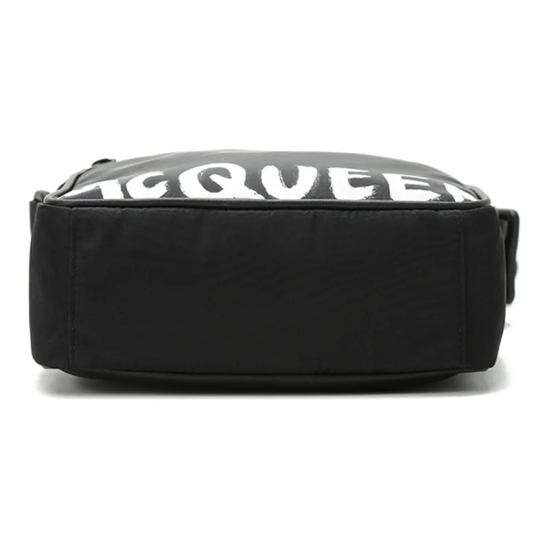 Alexander McQueen Fabric Messenger Bag Crossbody Bag Shoulder Bag Men's Black-4