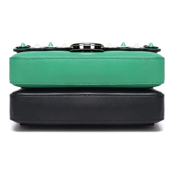 FENDI Shoulder Bags-4