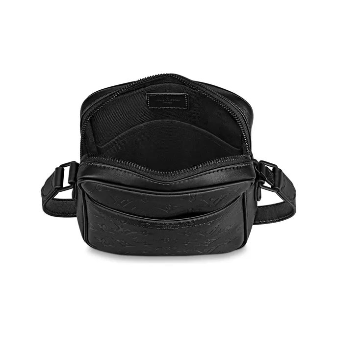 LOUIS VUITTON Danube Crossbody Bags-3