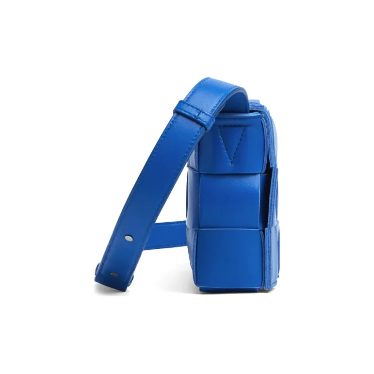 Bottega Veneta Intreccio Cassette Cobalt-1