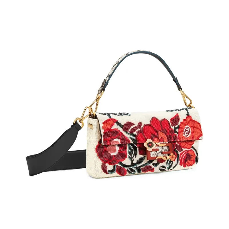 FENDI Baguette Handbags-1