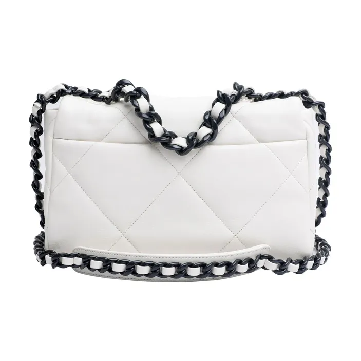 CHANEL 21K Winter Cow Leather Shoulder Bag, Crossbody Bag Women's White-2
