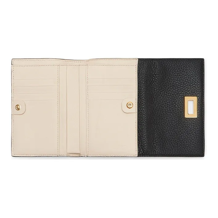 FENDI Peekaboo Wallets-3