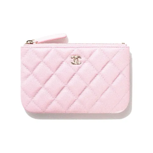 CHANEL Clutches