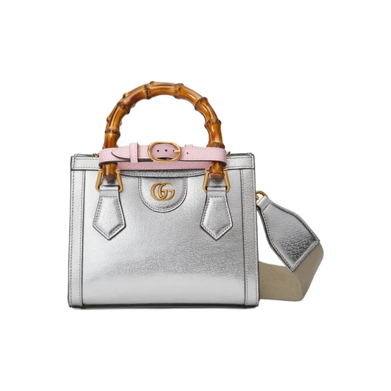 GUCCI Diana Handbags-2