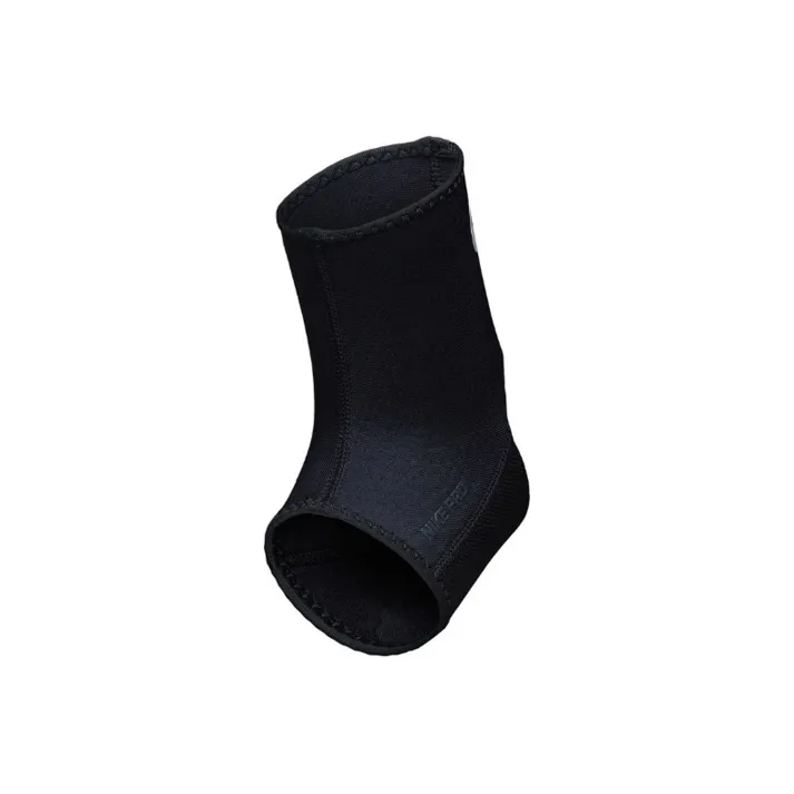 Nike Nylon Polyester Thermoplastic Rubber Silicone Wristbands Unisex Black-0
