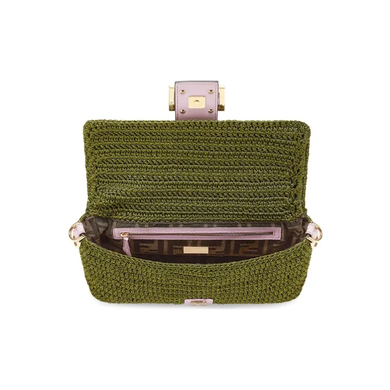 FENDI Baguette Handbags-3