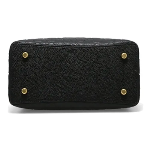 COACH Willow Shoulder Bags-3