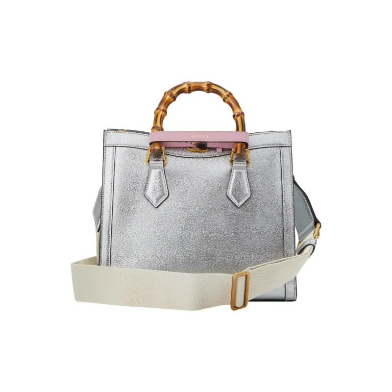 GUCCI Diana Handbags-5