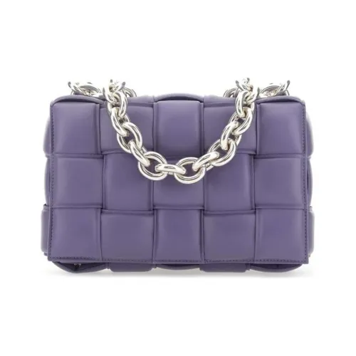 Bottega Veneta Chain Cassette Handbags