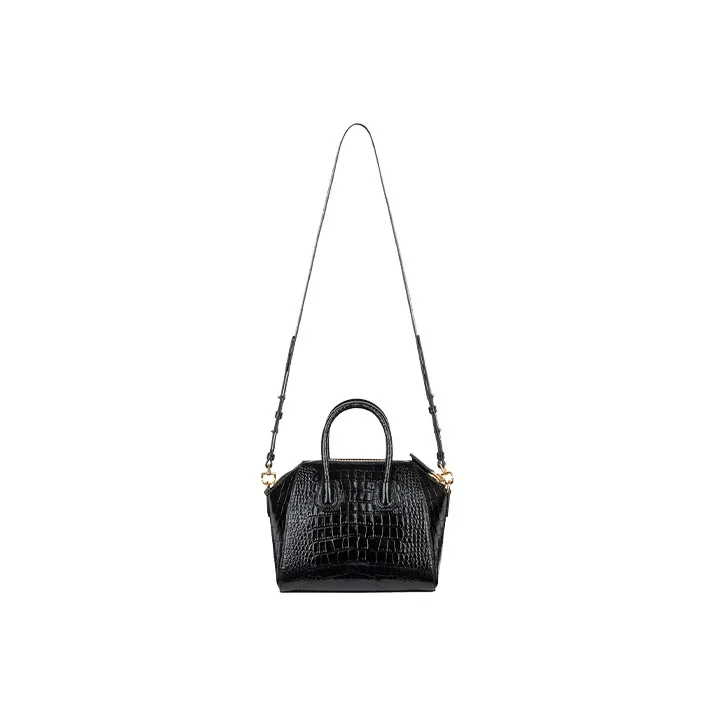 Givenchy Antigona Handbags-2