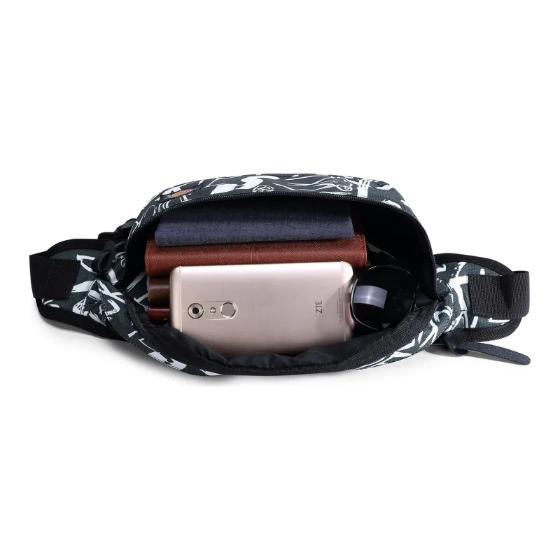Dickies Polyester Crossbody Bag Sling Bag Fanny Pack Men's Black & White-4