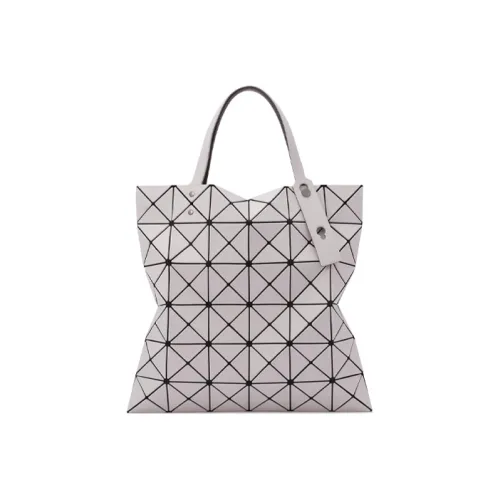 ISSEY MIYAKE Handbags