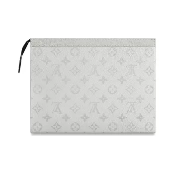 LOUIS VUITTON Pochette Voyage Monogram Eclipse 6 Card Slot Mm Antartica
