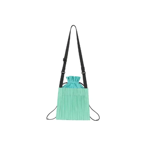 ISSEY MIYAKE Square Pleats Crossbody Bags