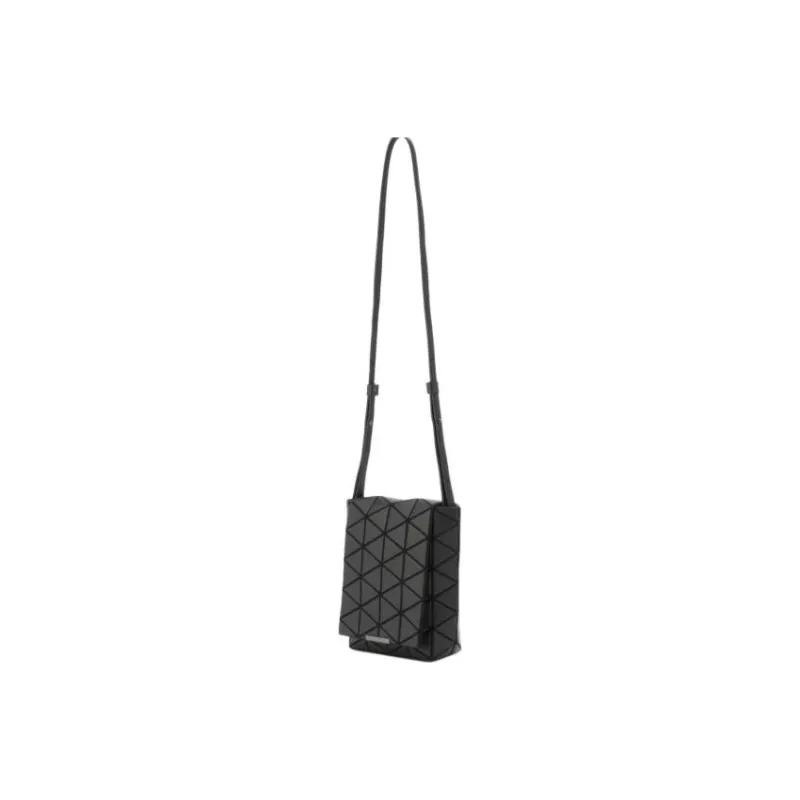 ISSEY MIYAKE Cow Leather Shoulder Bag Crossbody Bag Small Size Women's Black-1