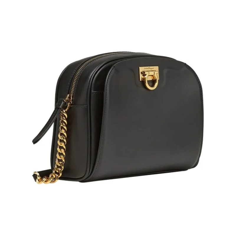 Ferragamo Trifolio Shoulder Bags-1