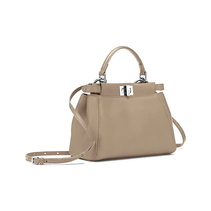 FENDI Peekaboo Handbags-1
