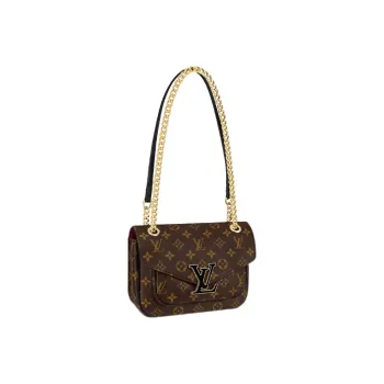 LOUIS VUITTON Passy Monogram