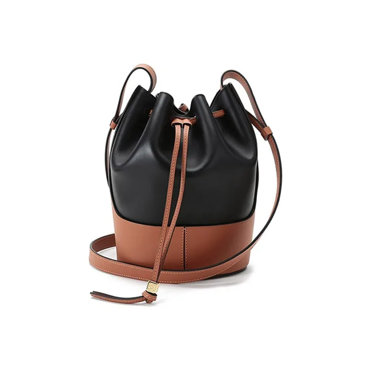 LOEWE Balloon Shoulder Bags-0