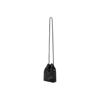ISSEY MIYAKE WringPrism Polyester Bucket Bag Crossbody Bag Women's Black