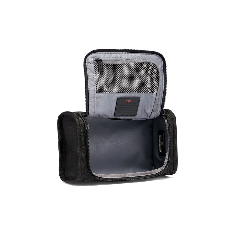 TUMI Makeup Bags-3