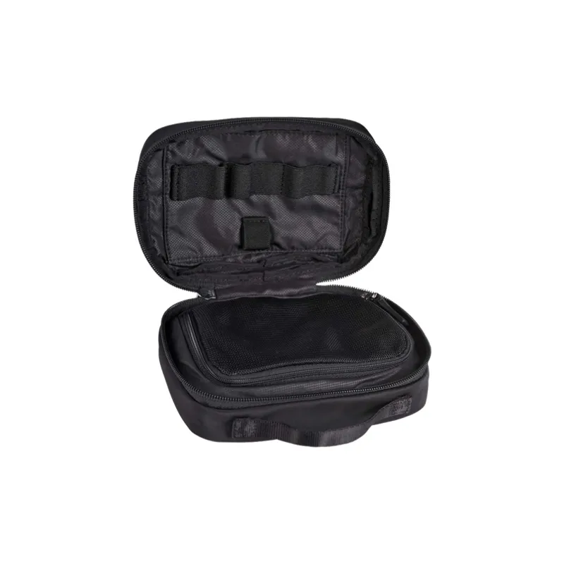 TUMI Toiletry Bags-3