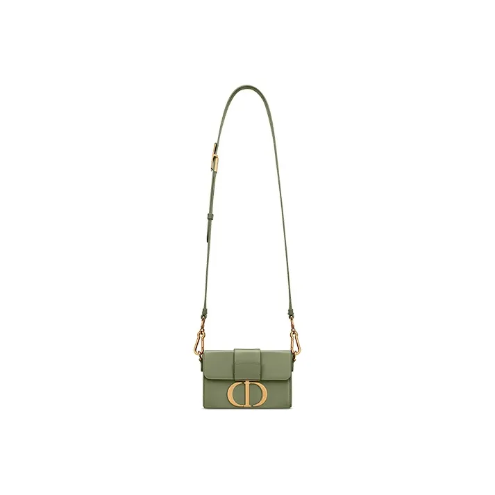 DIOR 30 Montaigne Shoulder Bags-4