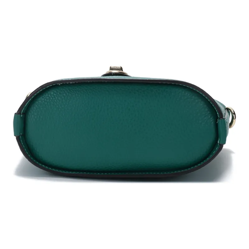 COACH Addie Pebbled Cow Leather French Fries Bag Shoulder Bag Small Size Women's Emerald Green-4