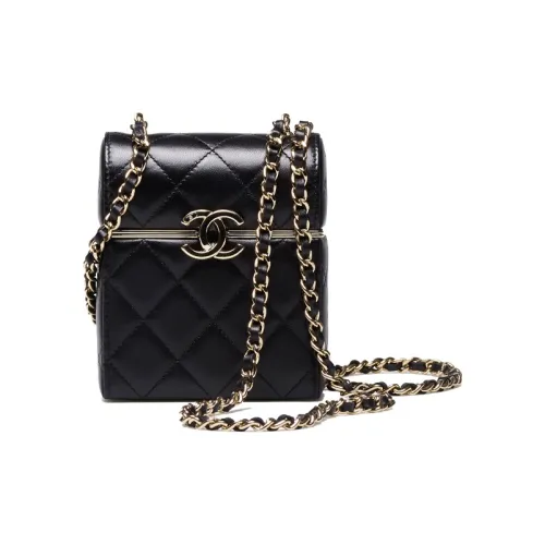 CHANEL Sheepskin Makeup Bag Shoulder Bag Crossbody Bag Small Size Women's Black