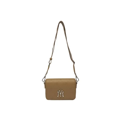 MLB New York Yankees Crossbody Bag