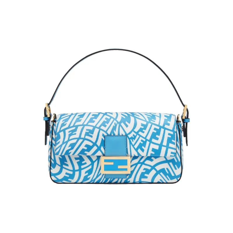 FENDI Baguette Shoulder Bags-0