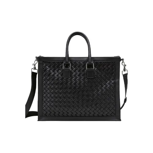 Bottega Veneta Intrecciato Shoulder Bags