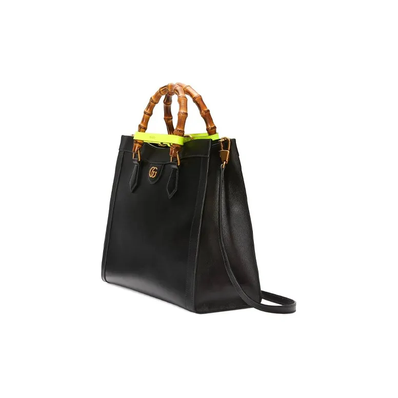 GUCCI Diana Handbags-2