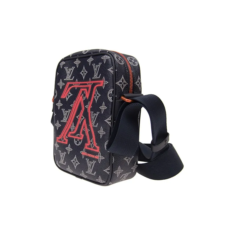 LOUIS VUITTON Danube Monogram Upside Down Ink Pm Navy-4